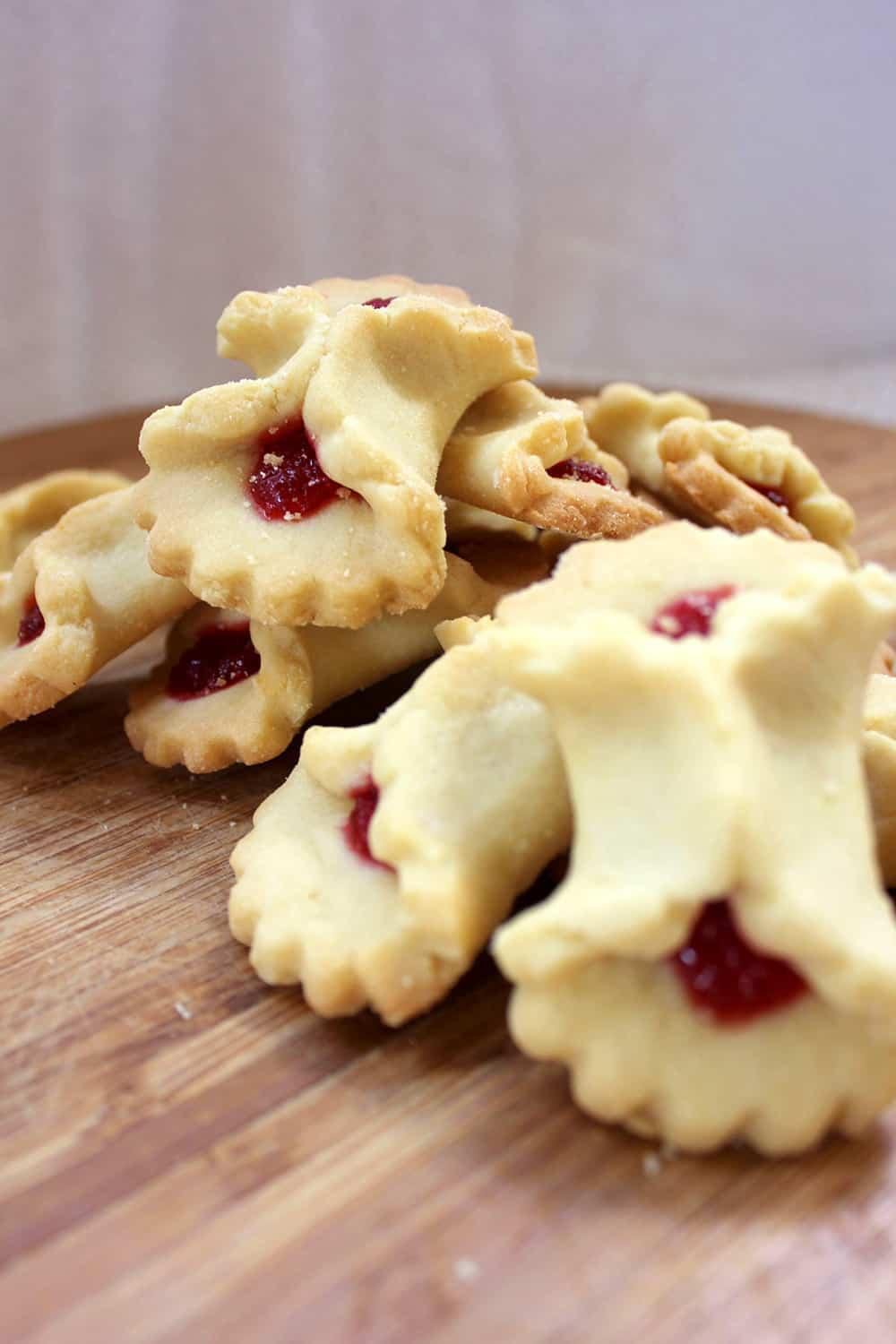 Dolce Mio - Raspberry Shortbread - Whisked.net.au